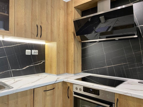 Colourful Apartment for 4 Guests 15 hosty.bg