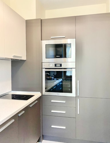 Great 2BDR Apartment in the Centre for 6 Guests 28 hosty.bg