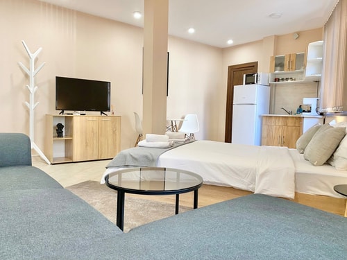 Studio for 4 Guests Next to Mall & Free Parking 40 hosty.bg