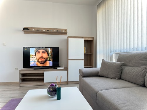 Restful Apartment for 4 Guests 18 hosty.bg