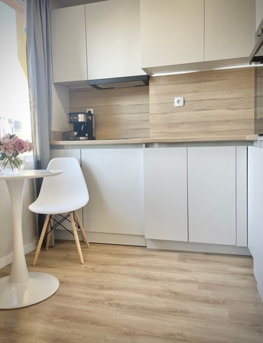 Elegant Studio for 4 Persons in Center & Parking 26 hosty.bg
