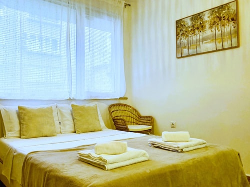 Cozy & Colourful 1Bed Apartment with Free Parking 13 hosty.bg