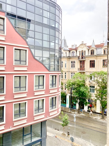 Top Centre Sofia Apartment for 6 20 hosty.bg