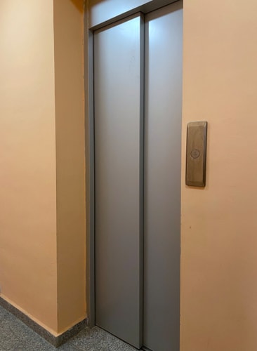 Sunny & Cozy Apartment for 4 36 hosty.bg