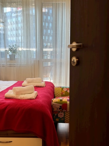 Sunny & Comfort Apartment next to Tech Park 16 hosty.bg