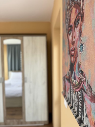 Artistic Apartment for 4 Guests 18 hosty.bg