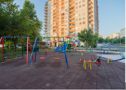 Bright apartment for 5 guests with free parking 30 hosty.bg