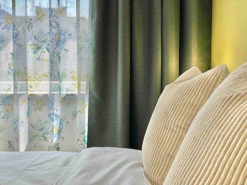 Colourful Apartment for 4 Guests 27 hosty.bg