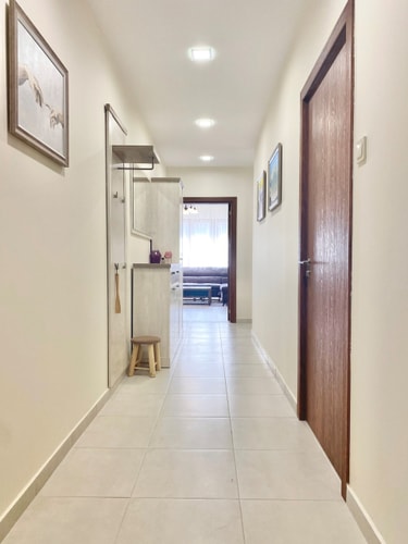 Great 2BDR Apartment in the Centre for 6 Guests 17 hosty.bg