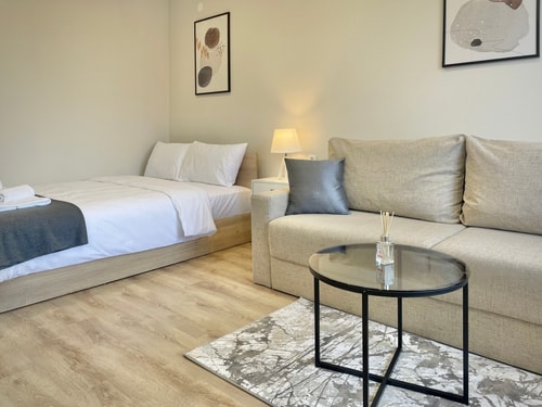 Elegant Studio for 4 Persons in Center & Parking 0 hosty.bg