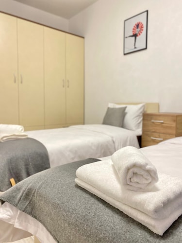 Spacious & Cozy 2 bed Apartment with Fast Wi-fi 27 hosty.bg