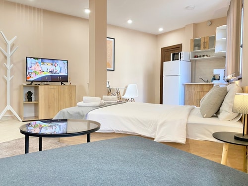Studio for 4 Guests Next to Mall & Free Parking 10 hosty.bg