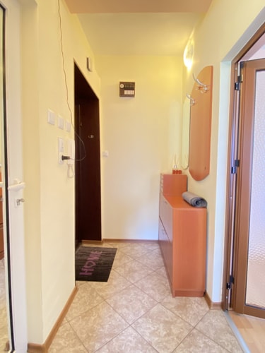 Sunny Central Apartment With TV, Wi-Fi & A/C 12 hosty.bg