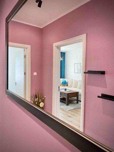 Colourful Apartment for 4 Guests 8 hosty.bg