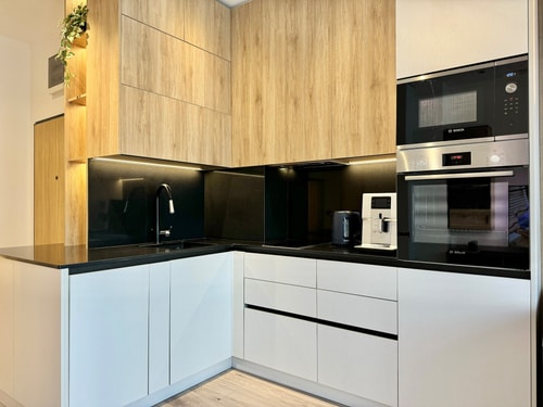 City Modern & Classy Apartment 6 hosty.bg