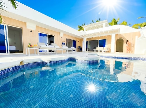 Beach Villa Coral | Private Pool, BBQ & Maid | 3BR