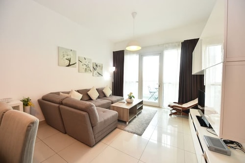 PAO - 1 Bedroom with balcony for rent in Dubai Marina