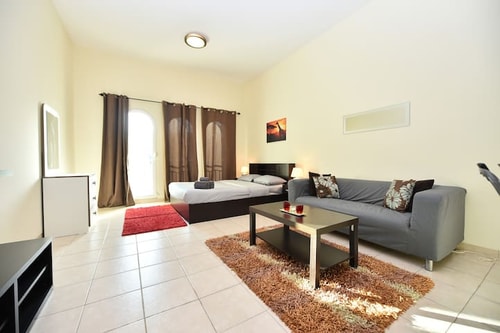 RLY -  Spacious Studio for rent 6mins from metro