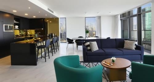 EXCLUSIVE SPACIOUS FULLY FURNISHED 3 BEDROOMS APARTMENT