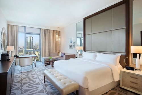 FEEL THE LUXURY  | EXECPTIONAL CITY VIEW | DELUXE ROOM