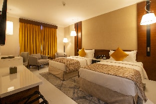 DELUXE TWIN BED | SPACIOUS AND ELEGANT