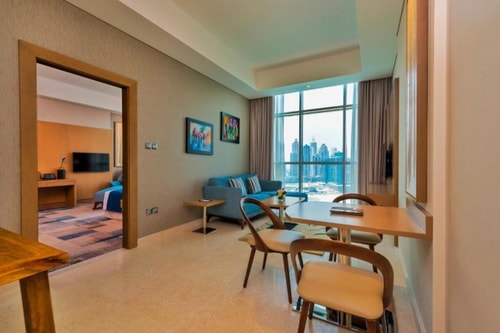 1 BEDROOM LUXURY ROOM WITH A VIEW OF BURJ KHALIFA