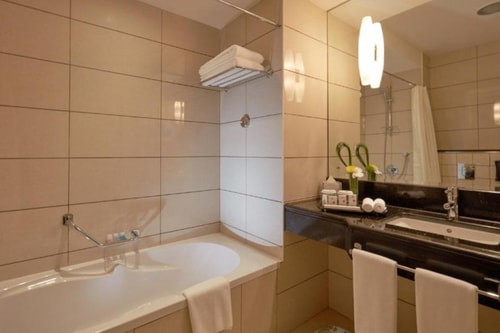 EXCLUSIVE 4* STAR HOTEL AT DOWNTOWN | LUXRY ALL AROUND 