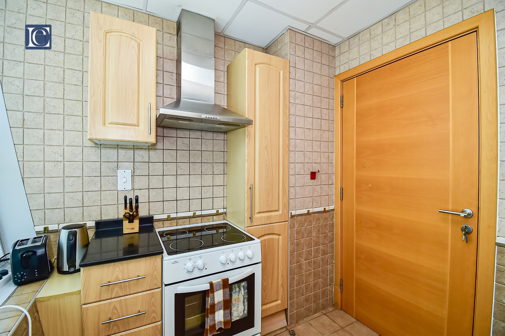 Modern 1BR near the Metro in Armada Tower 3 - AWD 20 Vacation Homes