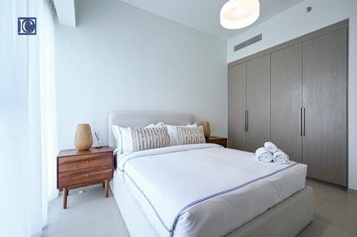 Stylish Downtown Dubai Stay |Act 1 Act 2 Tower 1 16 Vacation Homes