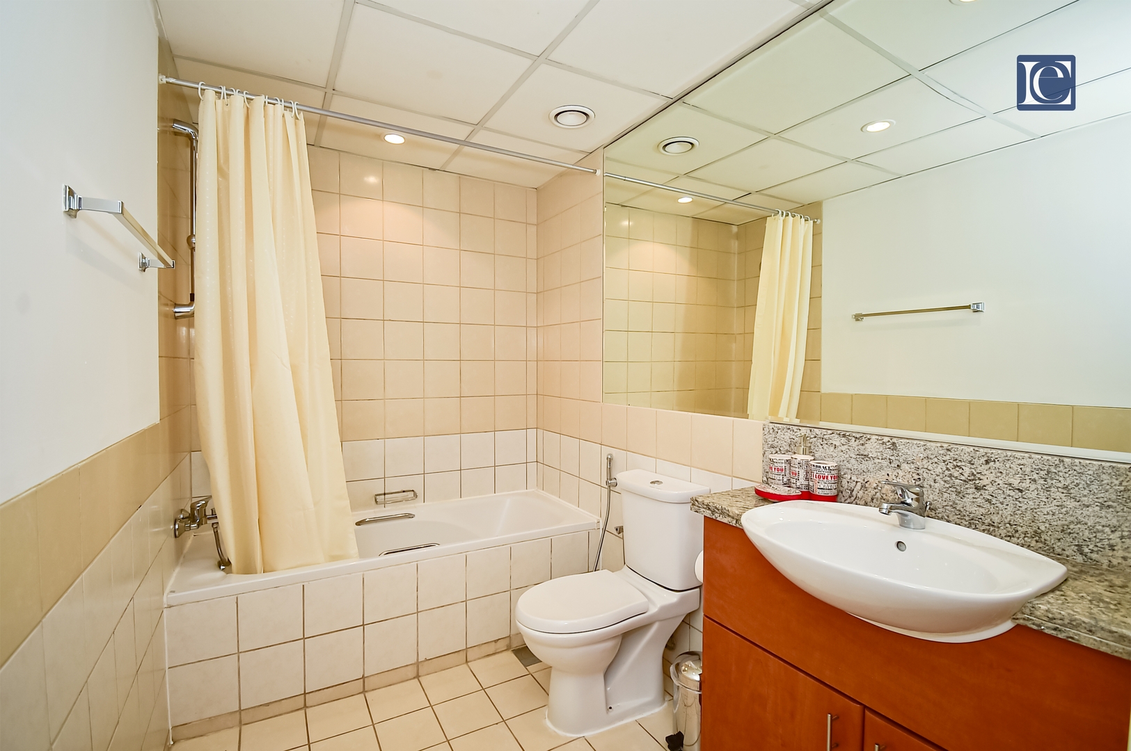 Spacious 1BR with Pool view - Ghozlan 2 The Greens 16 Vacation Homes