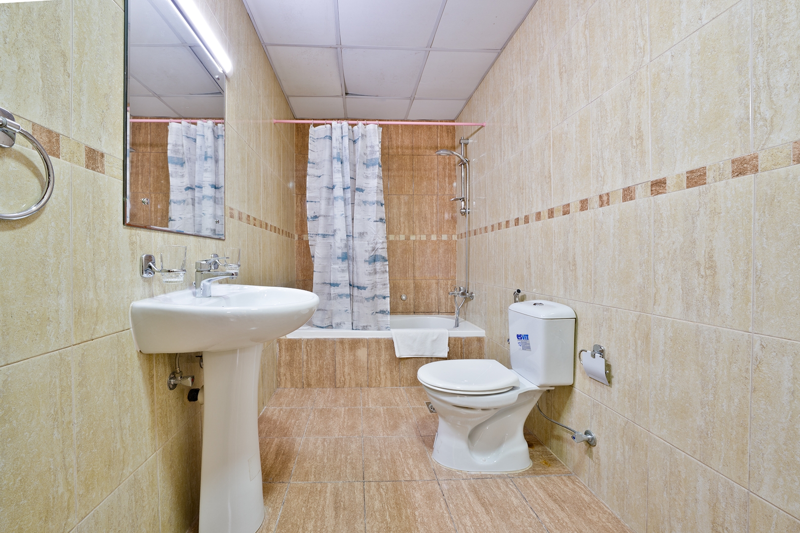 Modern furnished studio with balcony in JLT - BRK 18 Vacation Homes