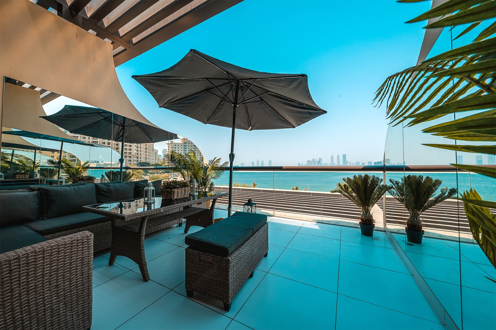 Seaview Studio Apartment in Palm Jumeirah 43 Vacation Homes