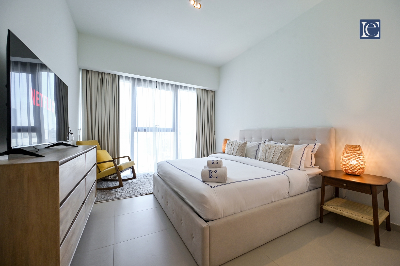 Stylish Downtown Dubai Stay |Act 1 Act 2 Tower 1 17 Vacation Homes