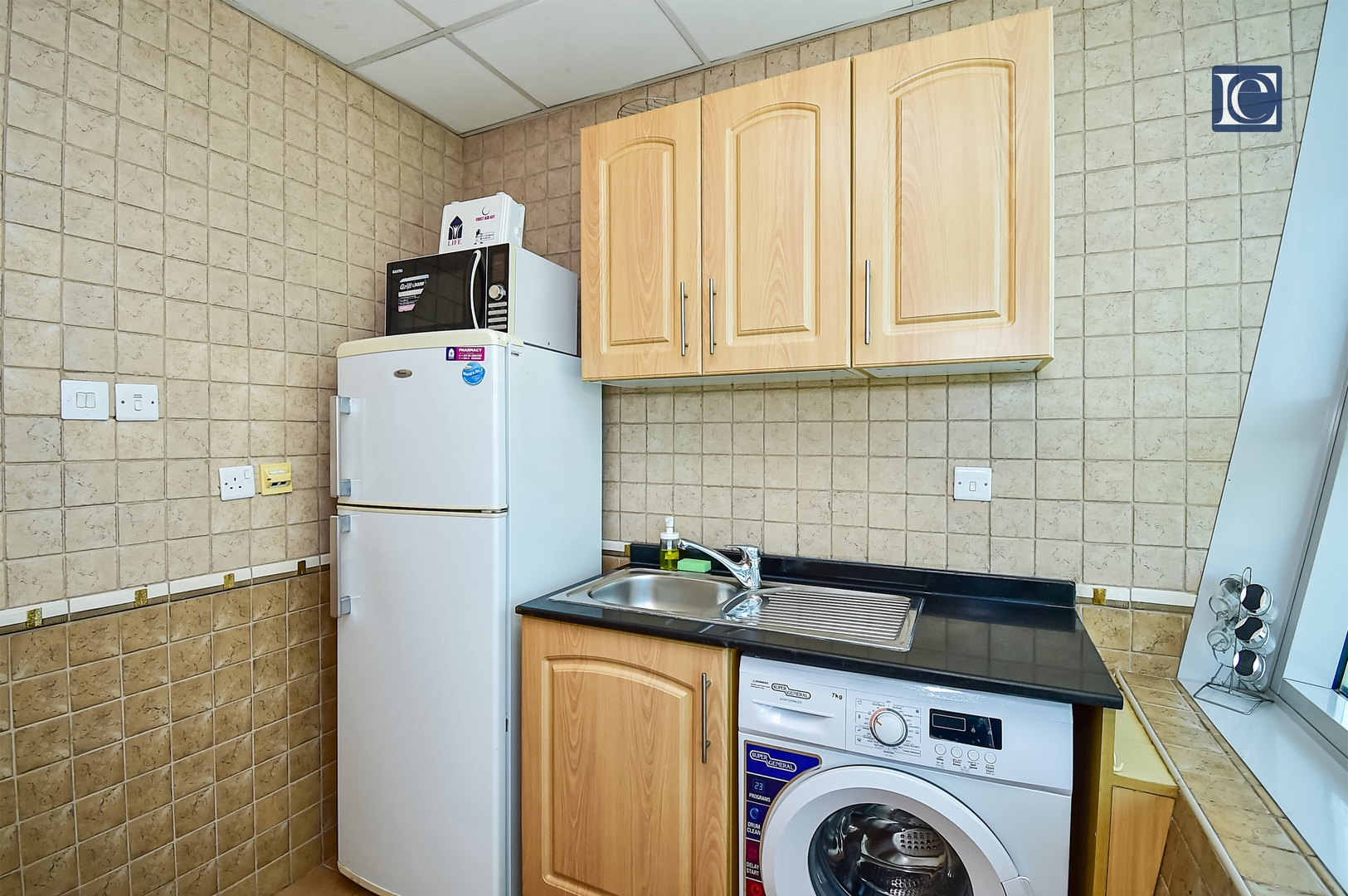 Modern 1BR near the Metro in Armada Tower 3 - AWD 29 Vacation Homes