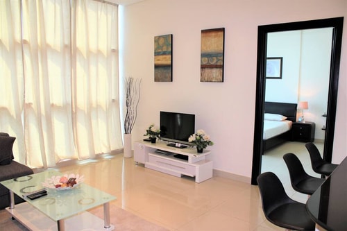 Modern 1 BR Dubai marina near metro - DRT 3 Luxury Escapes