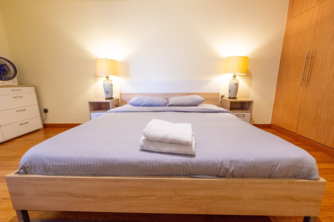 1BR near Mall of Emirates and Metro - Murad Tower 6 Vacation Homes