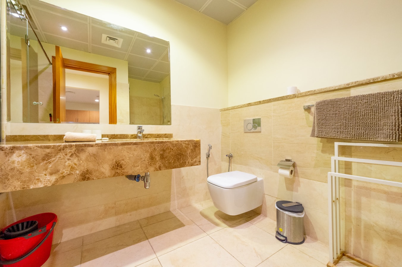 1BR near Mall of Emirates and Metro - Murad Tower 11 Vacation Homes