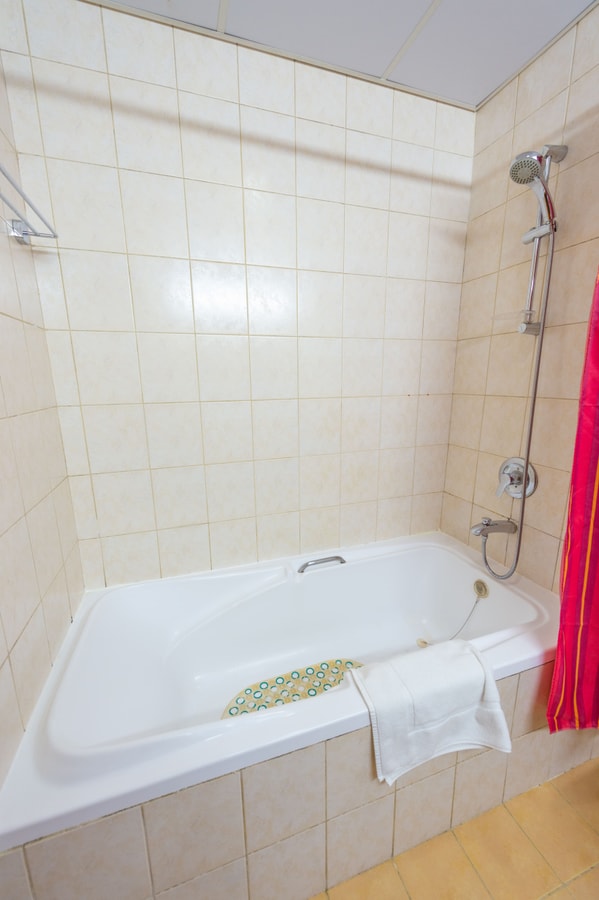 Lovely studio Apartment, Peaceful ambiance 9 Vacation Homes