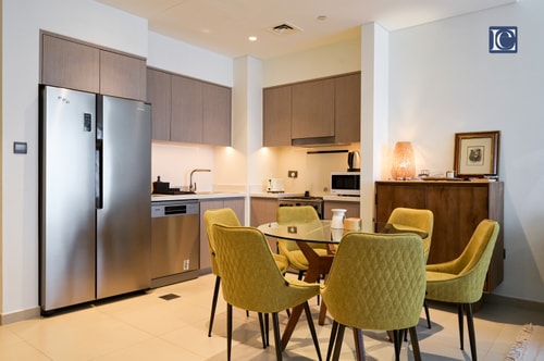 Stylish Downtown Dubai Stay |Act 1 Act 2 Tower 1 9 Vacation Homes