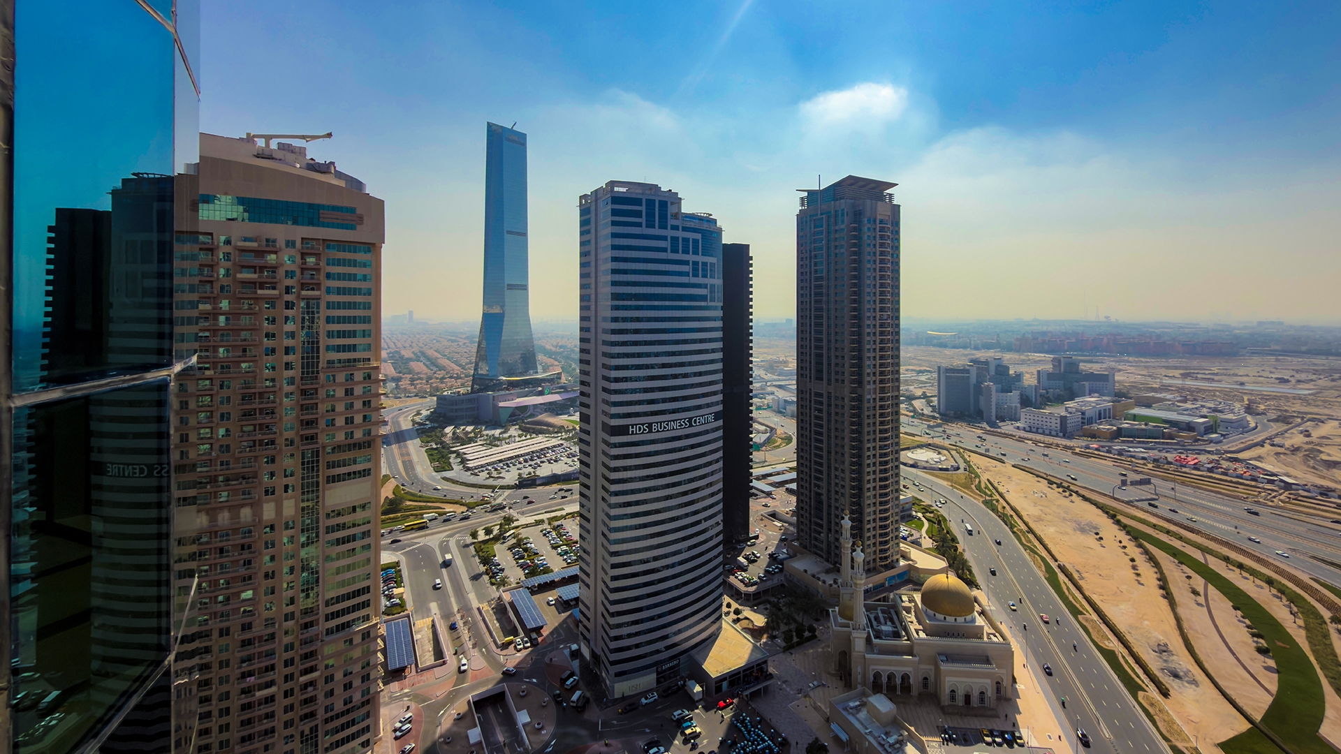 Modern furnished studio with balcony in JLT - BRK 6 Vacation Homes