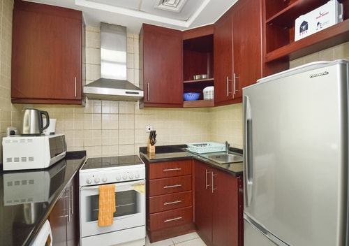 Budget Studio Apt. near Metro & Mall - DG 11 Luxury Escapes