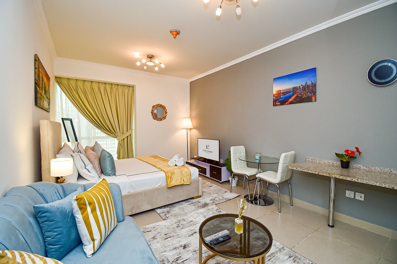 Stylish Studio Apt - Goldcrest Executives JLT Luxury Escapes