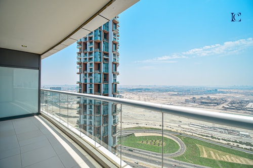 Premium 1BR - Paramount Tower Business Bay - PAR 22 Vacation Homes