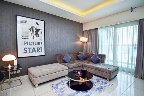 Premium 1BR - Paramount Tower Business Bay - PAR 5 Vacation Homes