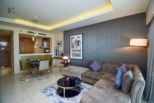 Premium 1BR - Paramount Tower Business Bay - PAR 2 Vacation Homes