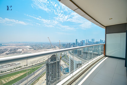 Premium 1BR - Paramount Tower Business Bay - PAR 27 Vacation Homes