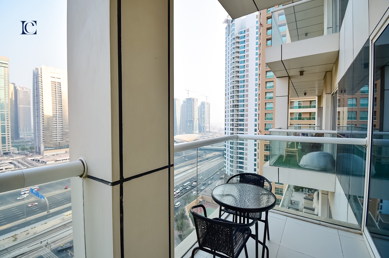 Studio in Dubai Marina close to metro -West Avenue 9 Vacation Homes