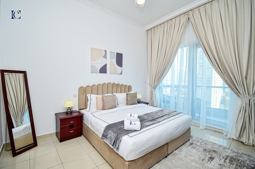 Stunning Marina view apartment in Dubai Marina - MRN 9 Luxury Escapes