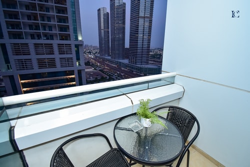 Cozy Studio with Balcony in Goldcrest Views 2 JLT 9 Luxury Escapes