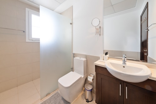 Luxury Short-Term Stay 2BHK + Maid Arabian Ranches 27 Vacation Homes